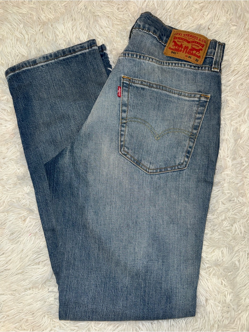 Levi's Men's Light Blue Straight Jeans